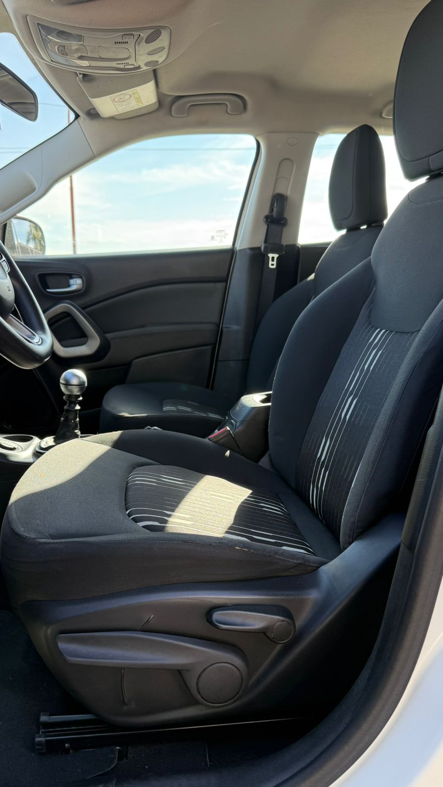 FIAT - TORO FREEDOM 2.0 4x2 - MANUAL - 2017